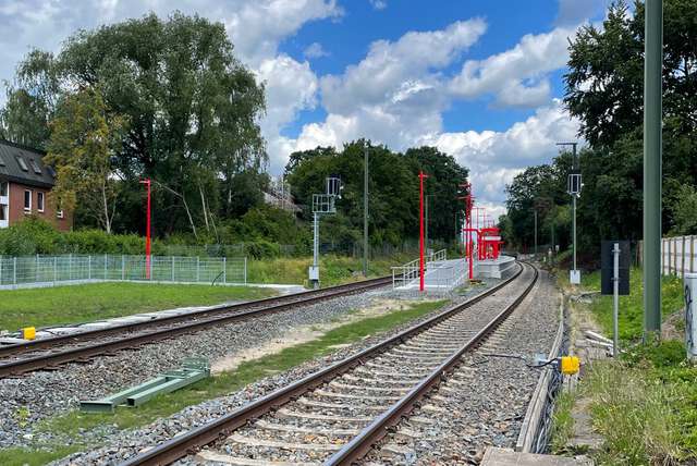 „Geisterbahnhof“ Schnelsen Süd: Kommt doch ein 3. Zugang?