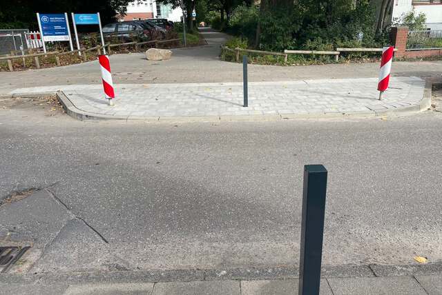 Nachgefragt: Poller im Röthmoorweg